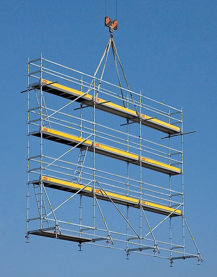 可使用吊车整体转运的钢筋绑扎脚手架，其尺寸为9米长、6.3米高、工作宽度为72厘米。