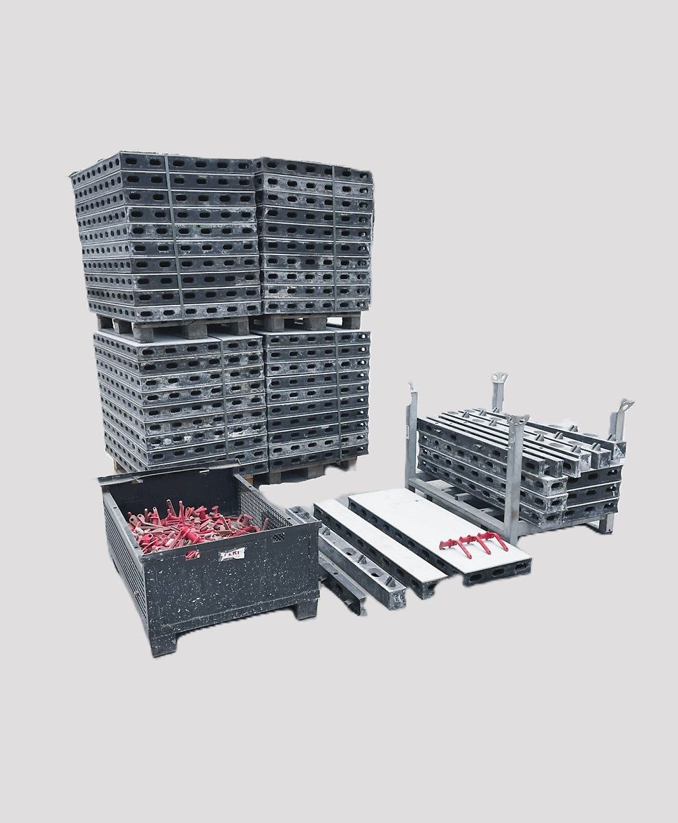 Használt 52,65 m2 felületű DUO zsalu alapcsomagunk most akciósan 49.990 ft + áfa / m2 áron megvásárolható. 