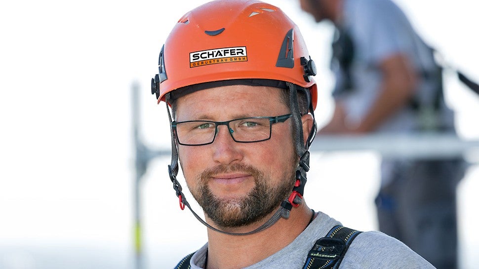 The PERI UP scaffold is absolutely flexible, easy to handle and it is characterized by high stability. The cooperation with PERI was very good, the preparatory planning worked out extremely well and we were able to implement everything at the jobsite without any problems.<br/>