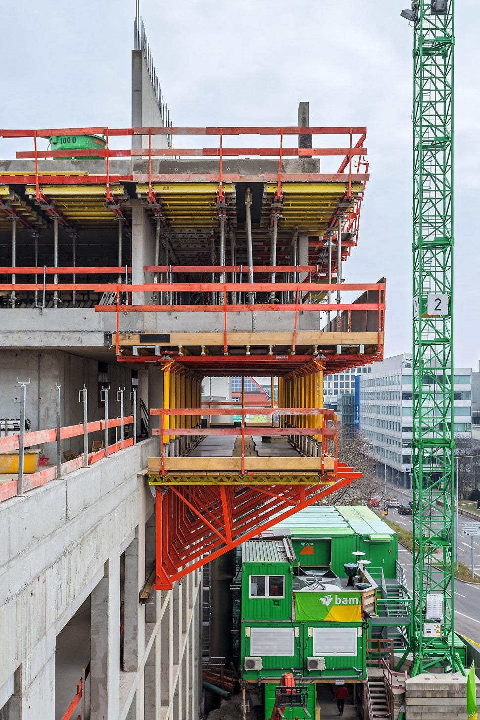Der SB Stützbock ist mit sämtlichen Schalungssystemen von PERI kompatibel<br/>