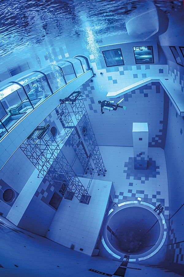 Deepspot on jagatud kaheks osaks, peaala on 15,5 m sügav ja sukeldumistoru on 40,5 m sügav. <br/>(Foto: Irena Stangierska)<br/>