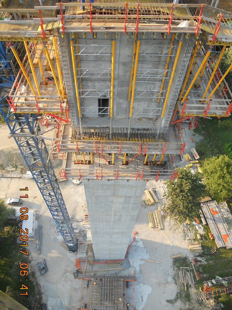 Изграждане на чукова глава