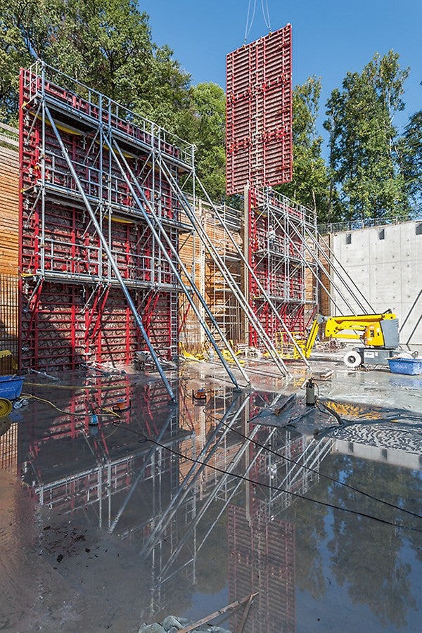 Das MXP Bühnensystem war mit der innenseitigen Stellschalung fest verbunden.