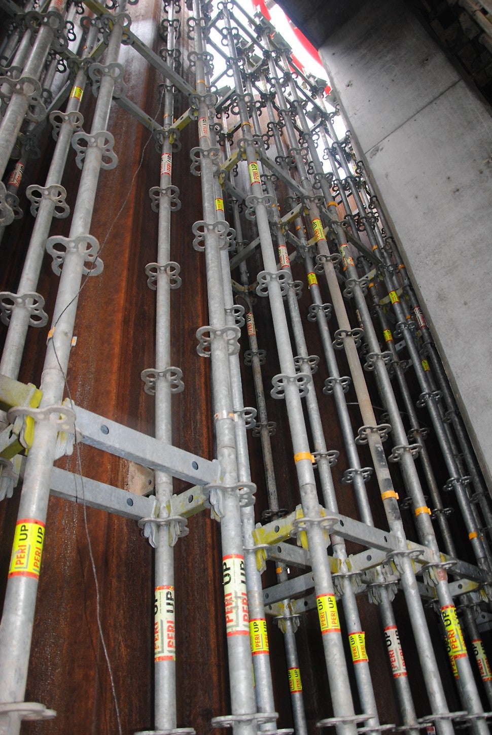 PERI UP Flex understøtning mellem spuns og vederlagsvæg