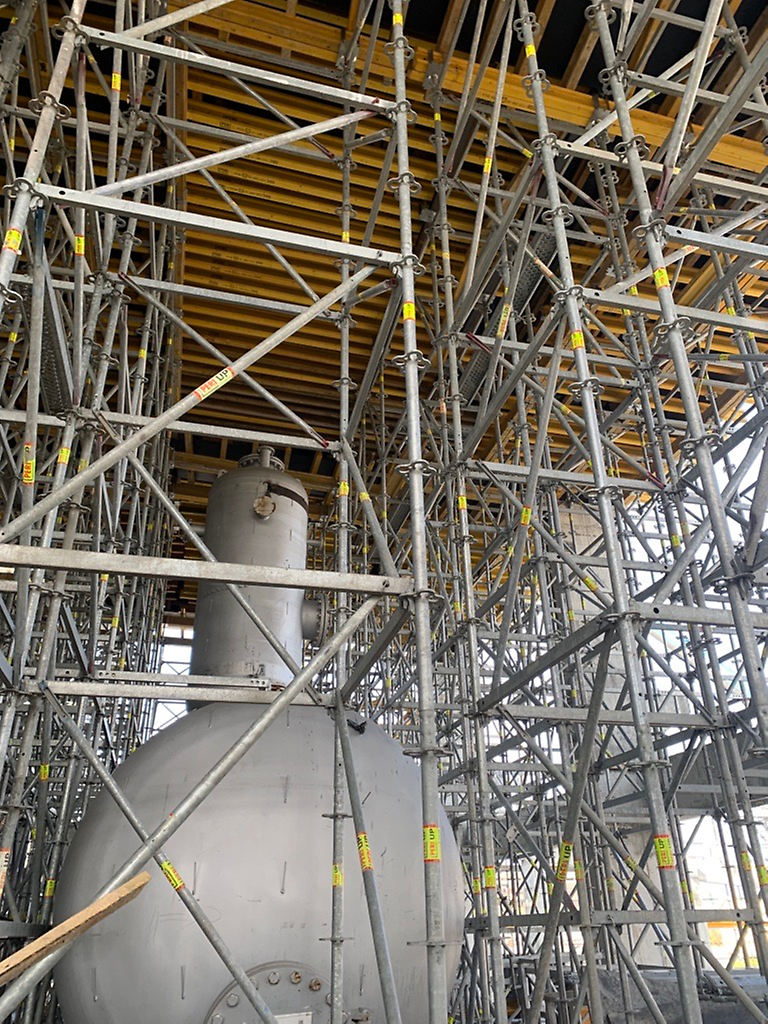 PERI UP Flex в индустрията - модулността на елементите позволява изпълнението и на най-недостъпните места