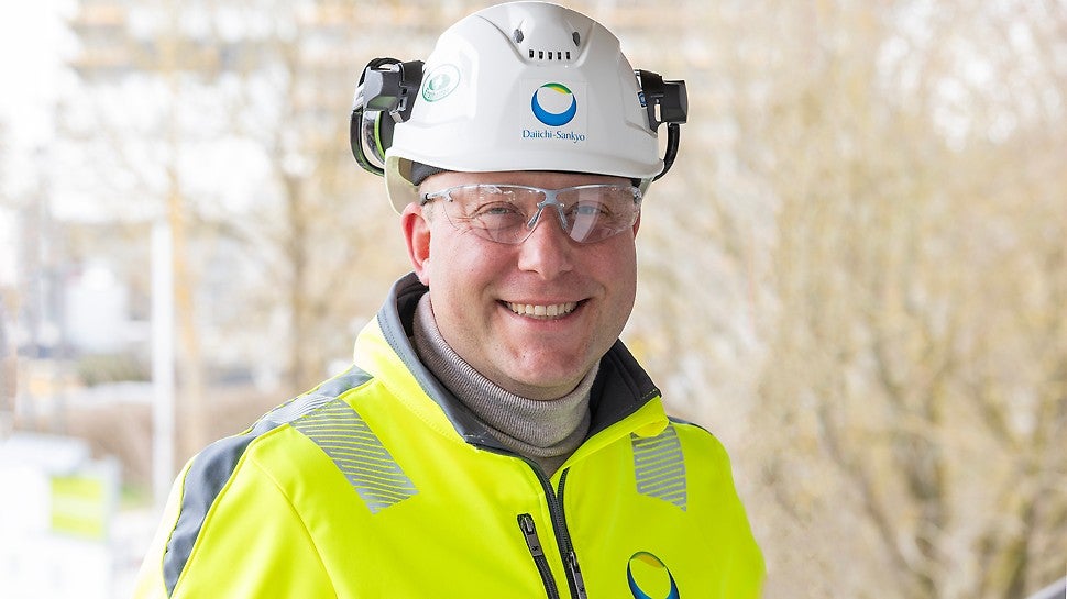 Portraitaufnahme von Wolfgang Bayer