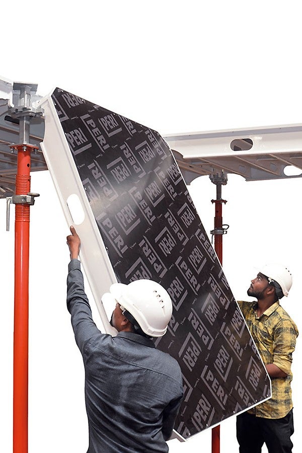 Brza i jednostavna upotreba: intuitivna tehnika povezivanja padajuće glave i panela iziskuje minimum vremena i minimalnu obuku.