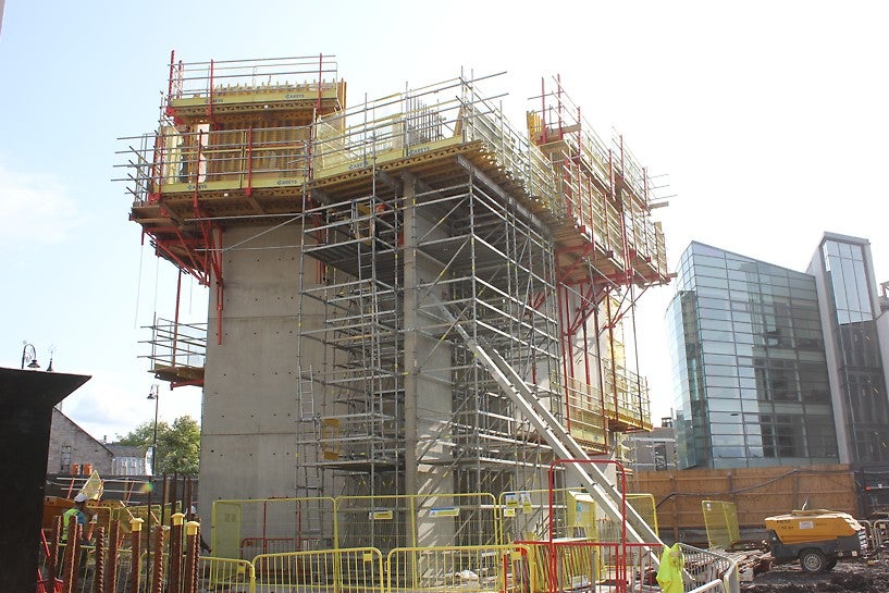 Delivering a high-grade architectural finish for a world-changing university.