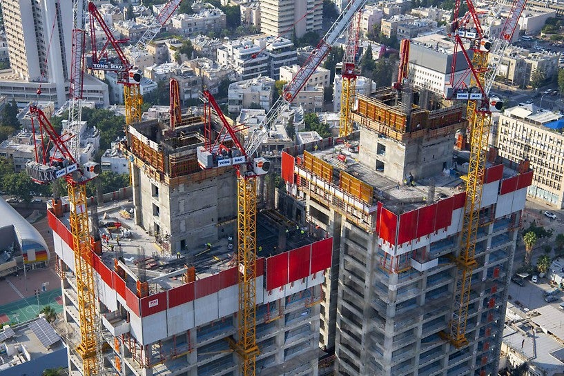 שני גרעינים מטפסים מראש ומערכת הגנה היקפית RCS-P בהיקף המבנים