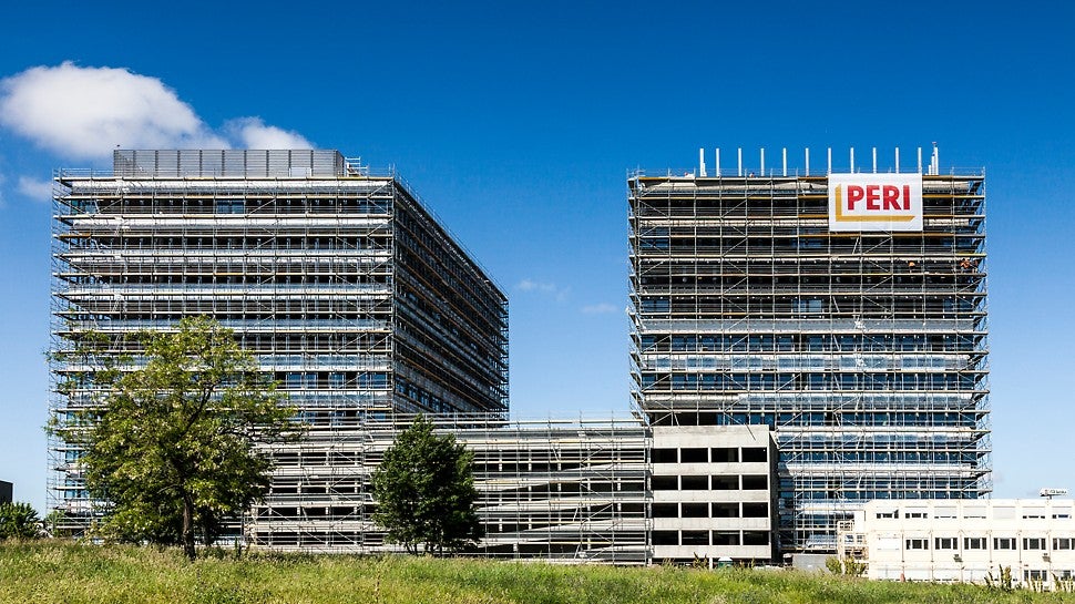 AB Rosum je polyfunkčný komplex s menšími obchodmi a občianskou vybavenosťou, zložený z dvoch 12 podlažných veží s výškou 43 m, ktoré sú prepojené parkovacím domom s výškou 15 m, kde je terasa a spoločné priestory.