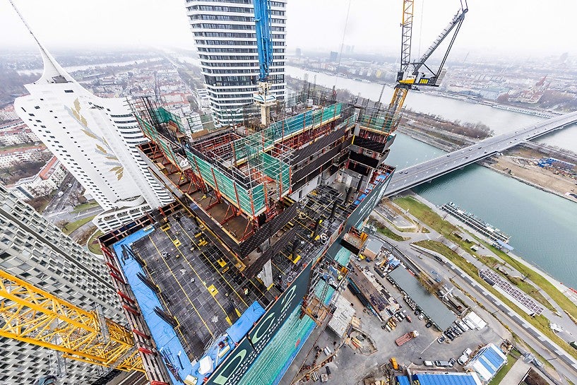 PERI unterstützt das Bauprojekt mit innovativen Schalungs- und Gerüstlösungen für höchste Effizienz und Sicherheit auf der Baustelle.