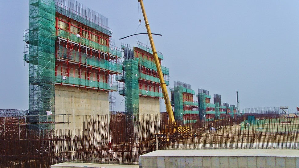 베트남 포모사 그룹 제철소 원료처리설비, 베트남