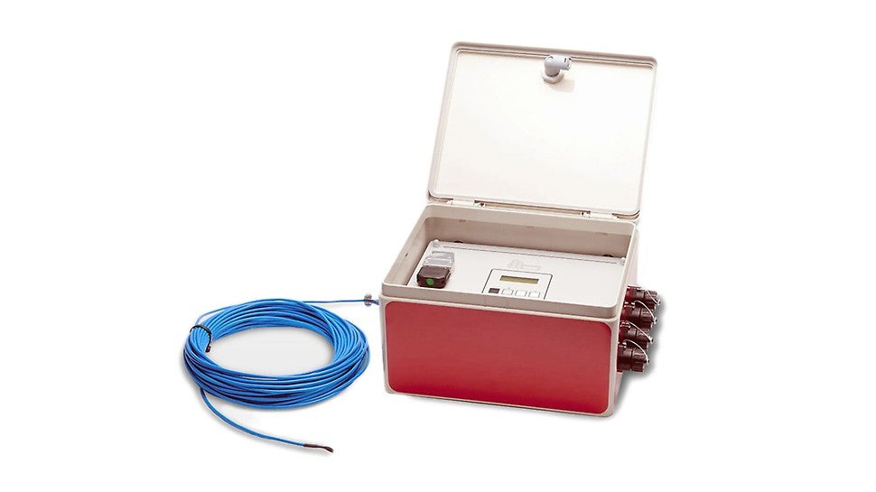 混凝土强度测速仪可为模板的早拆提供可靠的数据。