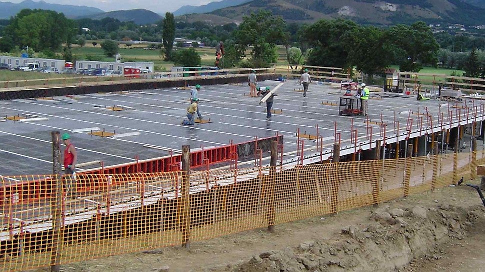 Oltre 220.000 mq di solai in 80 giorni