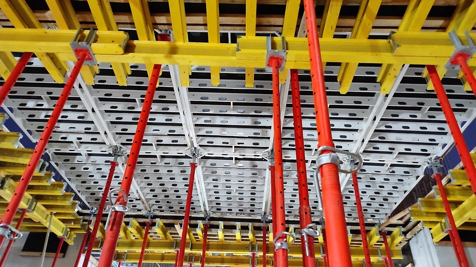 titanium-world-tower