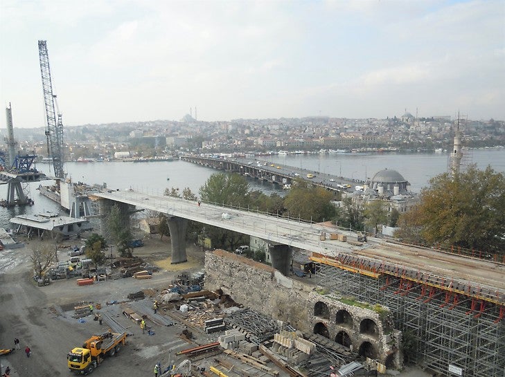 İstanbul Metrosu Haliç Metro Geçiş Köprüsü<br/>