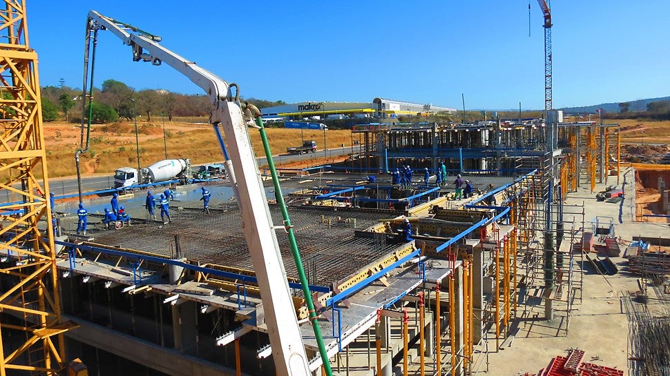 Combination of SKYDECK and MULTIFLEX used on the complex slabs