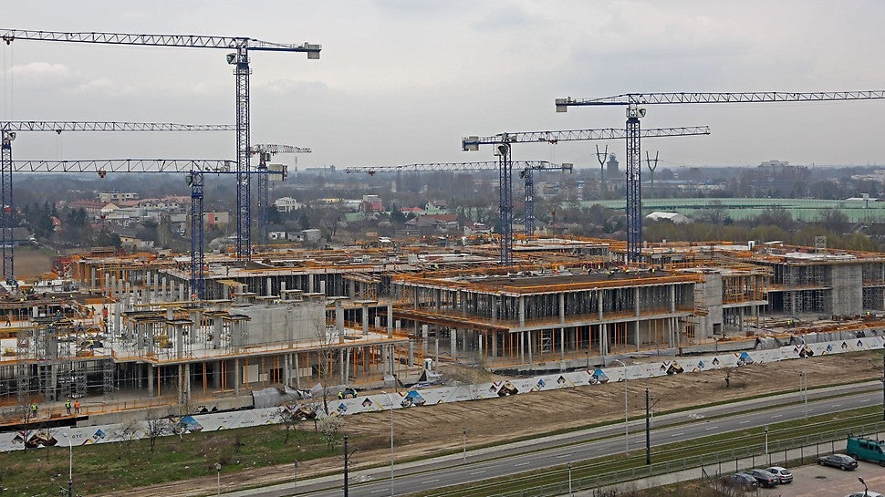 Deskowania PERI gwarantowały płynność realizacji Galerii Północnej w Warszawie przy trzech otwartych frontach robót żelbetowych