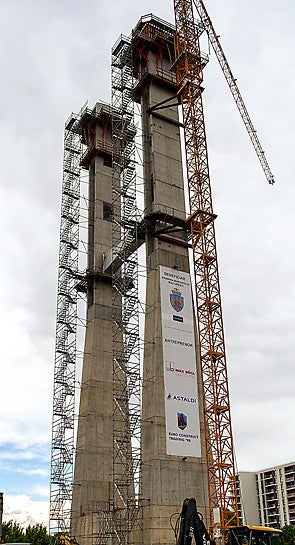 Penetrație Splaiul Independenței – Pilon pod – Autostrada București-Pitești, România