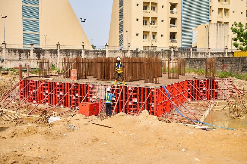 Construction of the foundation of an over 15 storey building in the heart of the Metropolitan city of Lagos.