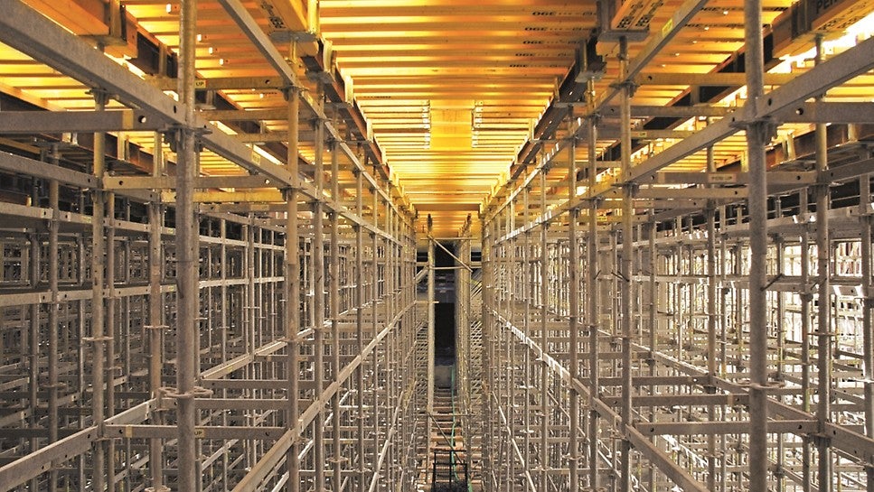 Visão geral do escoramento ROSETT e da cofragem tipo MULTIFLEX.