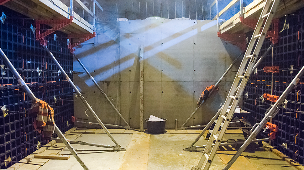 Bruk av Duo inne i et av de tekniske rommene