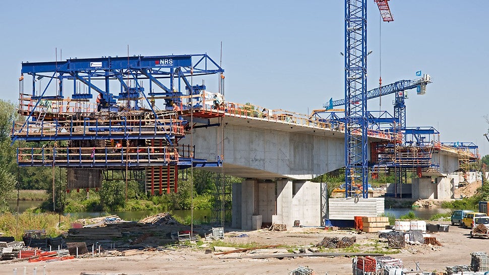 Most przez rzekę Odrę w ciągu obwodnicy<br/>miasta Kędzierzyn Koźle<br/>