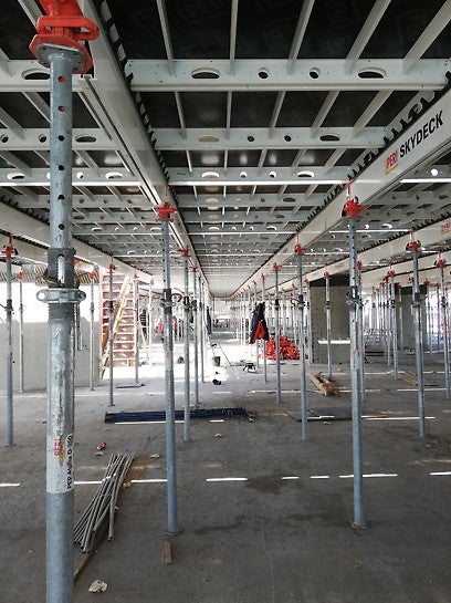 Хоризонтален панелен кофраж SKYDECK