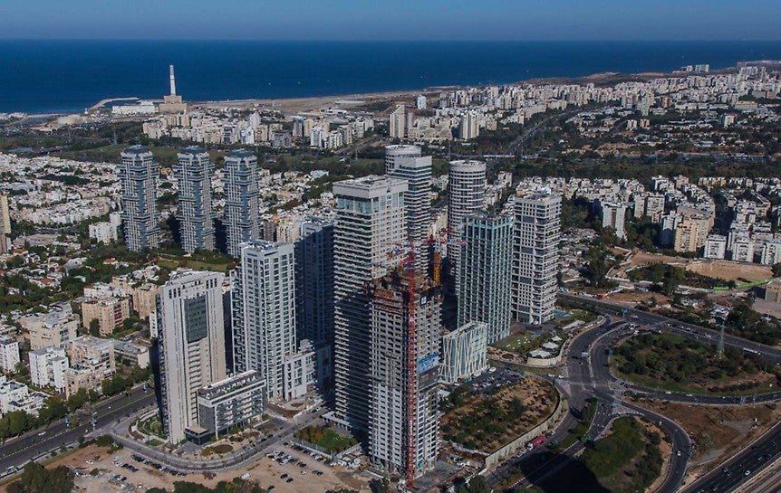 מגדל מגורים יוקרתי בן 44 קומות ובגובה של 150 מטר