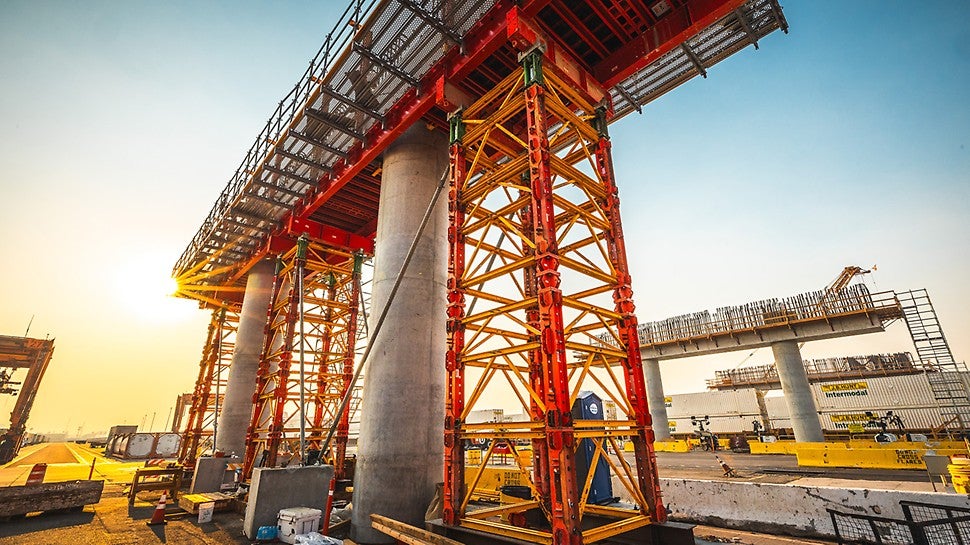 VST Shoring Towers and VPS Soffit offer fast assembly and integrated safety features, making them ideal for bridge cap installations.