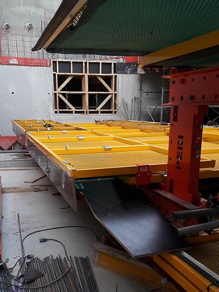 Assemblage des écrans