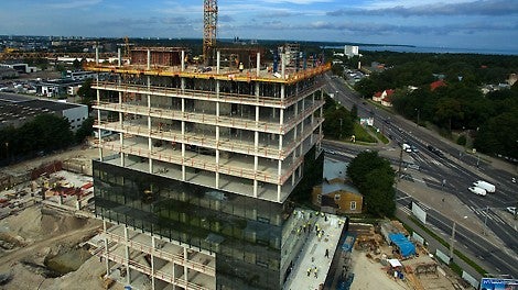 &lt;b&gt;Kõige paindlikum, mitmekülgsem ja raha säästvam laeraketise süsteem Eestis&lt;/b&gt;<br/><br/>Avatud hoone fassaadi korral, kui ei esine kandvaid välisseinu, kasutatakse laeraketise lahendusena võimalikult palju lavaraketist.<br/>