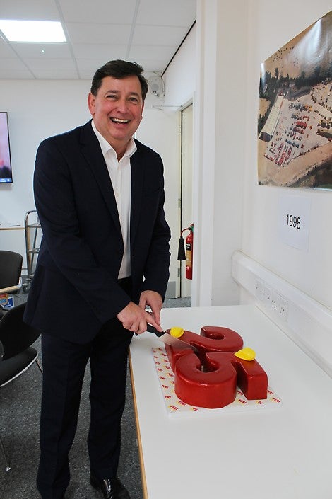 PERI celebrates 25 years of Rugby headquarters