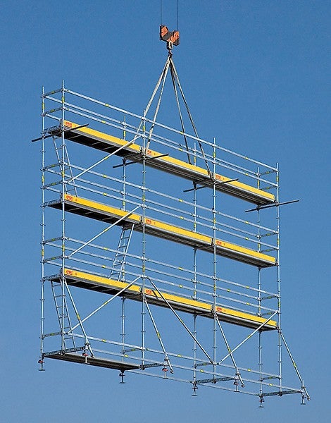 A complete reinforcement scaffolding unit with a length of 9.00 m, standing height of 6.30 m and a 72 cm working width can be moved with one crane lift.<br/>