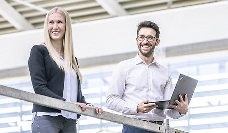 Vous souhaitez évoluer professionnellement ? Que vous soyez débutant, professionnel, élève ou étudiant, PERI vous offre de nombreuses perspectives de carrière.