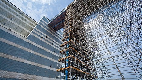 PERI bot 3D-Planung, statischen Nachweis und termingerechte Materialbereitstellung aus einer Hand.