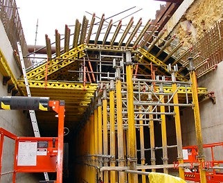 Roof formwork