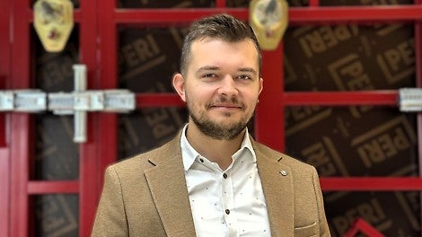 Krzysztof Jusiński, Centrum Obrotu Akcesoriami