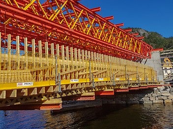 Sikringsutstyr PERI Prokit EP110 i bruk på forskalingen