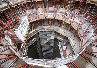 Rentable también para aplicaciones de doble cara gracias a un mínimo de componentes adicionales para un alto nivel de utilización del material y una reducción de los requisitos logísticos