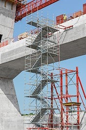 PERI UP Stair Towers provided safe access to the working areas during all stages of construction.