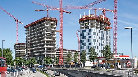 Der 72 m hohe Blue Tower und der 54 m hohe White Tower sind Teil des repräsentativen Gebäudeensembles „Bavaria Towers“.