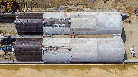 Zahvaljujući izuzetno brzim taktovima betoniranja od 15 m za šest dana, projekat je realizovan u predviđenom roku, uprkos visokim tehničkim zahtevima. 