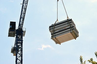 Лесно кофриране с леките и лесни за монтаж елементи. 