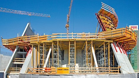 VT 20K drveni nosač - kao sekundarni nosač na dupliranom primarnom GT 24 nosaču - u industrijskoj gradnji.