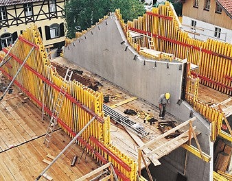 Personnalisez non seulement le parement, mais aussi la forme de la tour VARIO GT 24 selon vos besoins. Une adaptation facile qui s&#039;ajuste précisément à votre chantier, assurant une efficacité optimale.<br/>