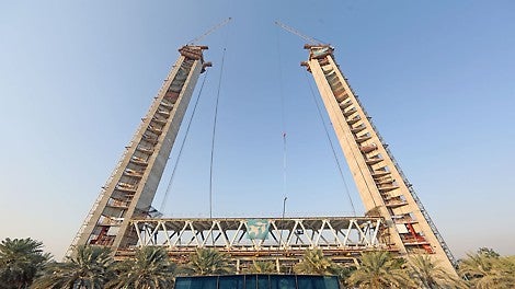 In order to strengthen the structure of the towers to take the weight of 3,000-tonne of the skybridge, the last slabs had a thickness of 1.4m and cantilevered around 3.5m to the outer side of each tower. In this case load were not transferred vertically but horizontally by using steel beams. 