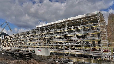 Železniční most, Děčín<br/>Zastřešení LGS