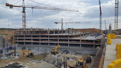 Maxwell Parkade and Bridge