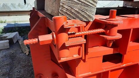 Специальная опалубка позволила изготавливать железобетонные рамы МГР с требуемой точностью (максимальная погрешность +/- 1мм)